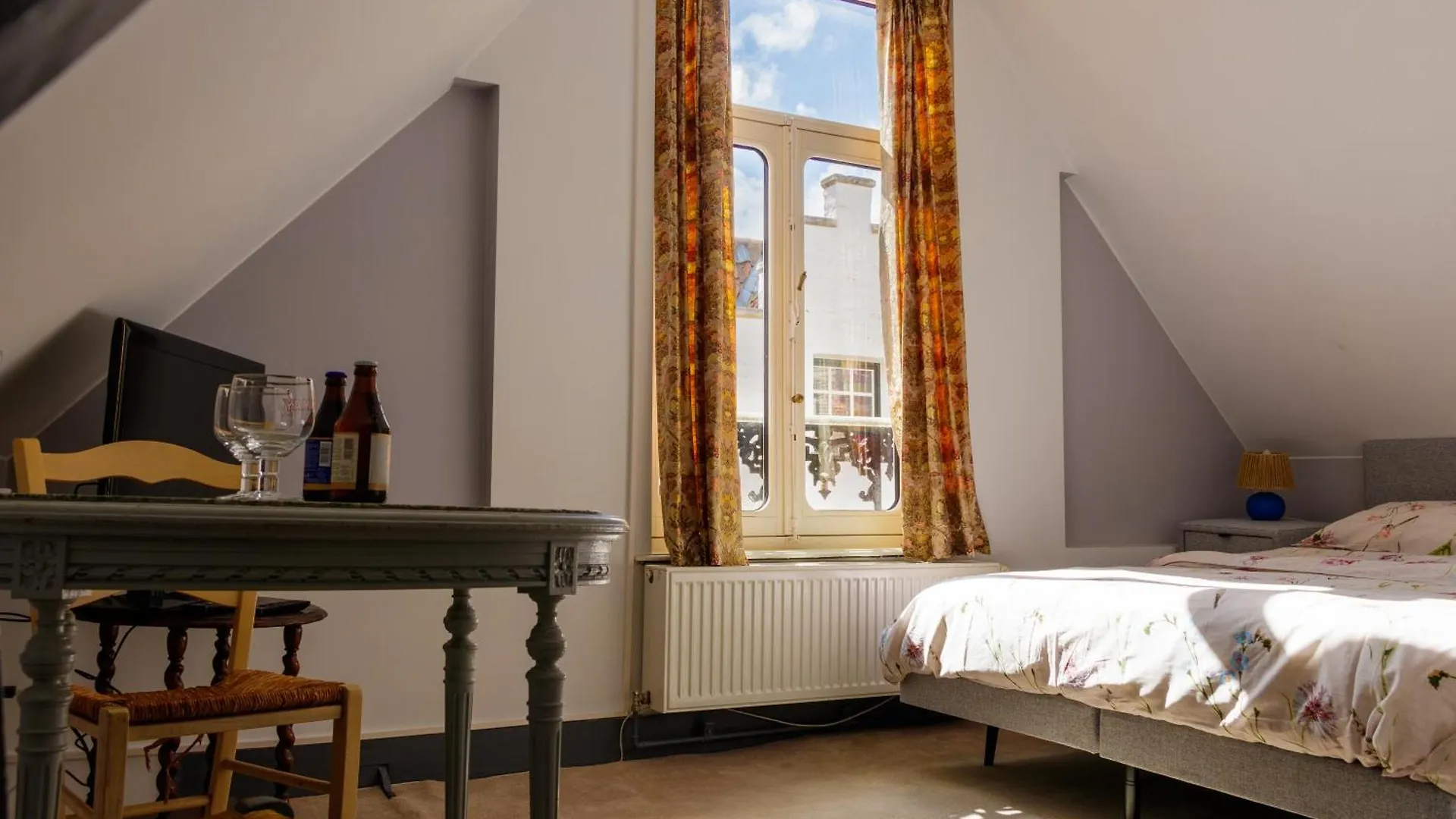 Le Nid Du Prince Bruges Bed & Breakfast
