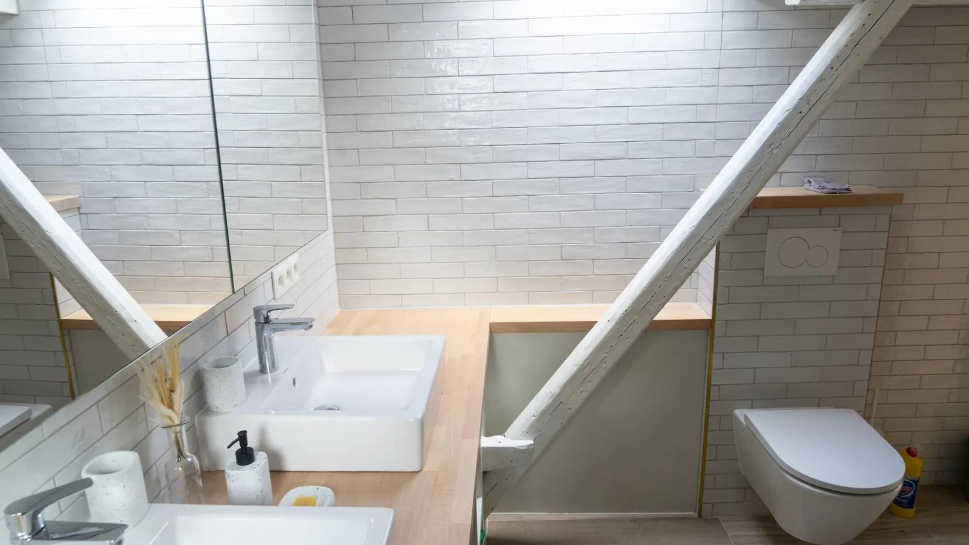 Bed & Breakfast Le Nid Du Prince Bruges Belgium